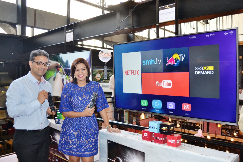 Mr Amit Bansal-  -Business Unit Head - Flipkart & Ms Devita Saraf, CEO, VU Televisions