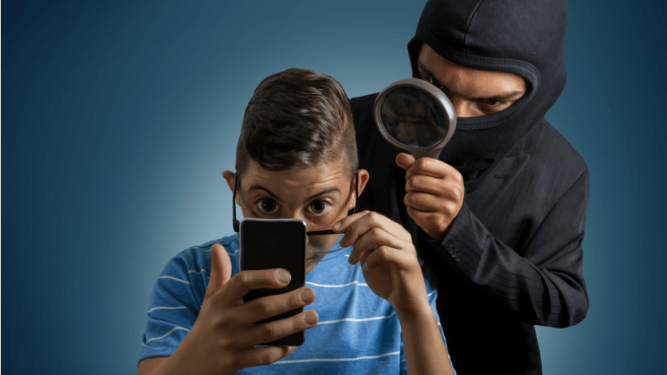 5 features to look for in spy apps