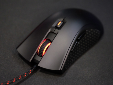 HyperX Pulsefire FPS gaming mouse review