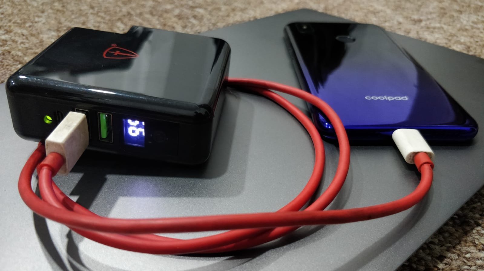 Tiitan intelligent charger